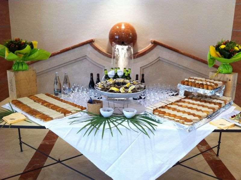 Brit Hotel Nantes Vigneux - L'Atlantel 레스토랑 사진
